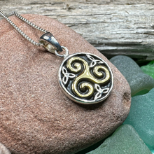 Load image into Gallery viewer, Carran Spiral Necklace