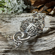 Load image into Gallery viewer, Keavy Trinity Knot Necklace