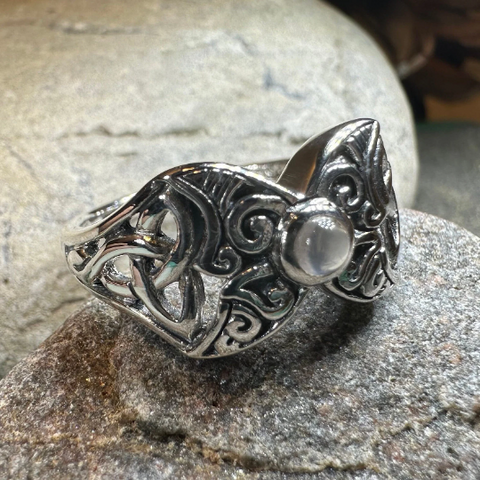Load image into Gallery viewer, Celtic Triple Moon Ring with Moonstone