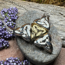Load image into Gallery viewer, Kassity Trinity Knot Necklace