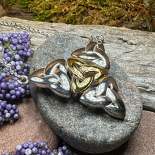 Load image into Gallery viewer, Kassity Trinity Knot Necklace