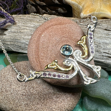 Load image into Gallery viewer, Kenndra Trinity Knot Necklace