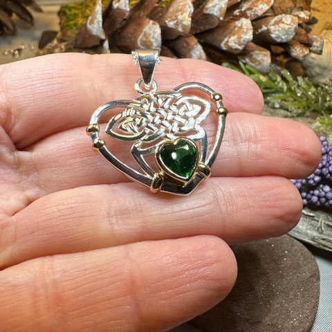 Load image into Gallery viewer, Celtic Embrace Heart Necklace in Sterling Silver
