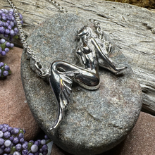 Load image into Gallery viewer, Mermaid Goddess Necklace