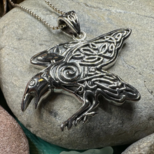 Load image into Gallery viewer, Dauntless Raven Necklace
