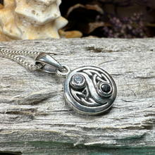 Load image into Gallery viewer, Celtic Yin Yang Necklace
