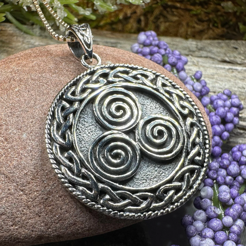 Load image into Gallery viewer, Adalgard Celtic Spiral Necklace in Sterling Silver