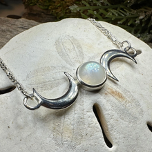 Load image into Gallery viewer, Nialla Triple Moon Necklace