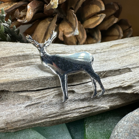 Load image into Gallery viewer, Sterling Silver Highland Stag Brooch - Handmade in Scotland