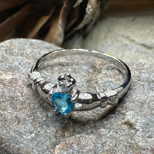 Load image into Gallery viewer, Dalkey Petite Claddagh Ring