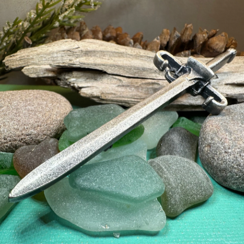 Load image into Gallery viewer, Wallace Sword Kilt Pin - Handmade in Scotland