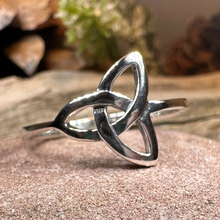 Load image into Gallery viewer, Echo Celtic Trinity Knot Ring in Sterling Silver