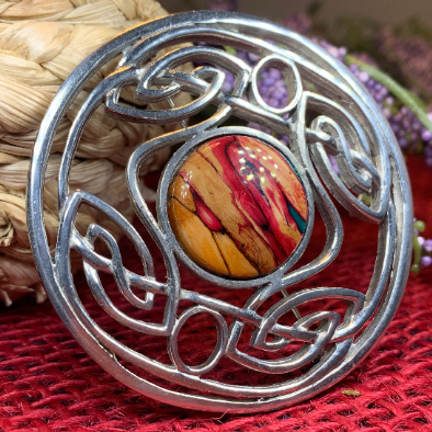 Load image into Gallery viewer, Heathergems Celtic Knot Brooch - Classic Scottish Jewelry