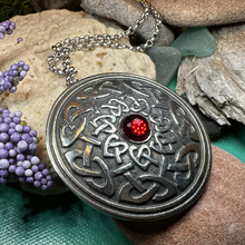 Load image into Gallery viewer, Warrior Queen Celtic Knot Necklace