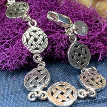Load image into Gallery viewer, Irish Celtic Love Knot Bracelet