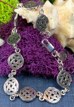 Load image into Gallery viewer, Irish Celtic Love Knot Bracelet