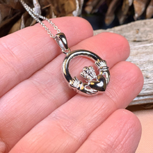 Load image into Gallery viewer, Lylah Claddagh Necklace