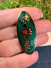 Load image into Gallery viewer, Enamel Oval Irish Claddagh Brooch