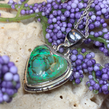Load image into Gallery viewer, Opal Heart Necklace
