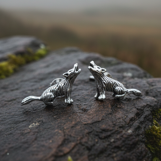 Howling Wolf Earrings – Celtic Crystal Design Jewelry