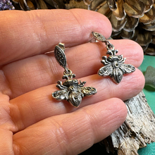 Load image into Gallery viewer, Marcasite Bee Earrings