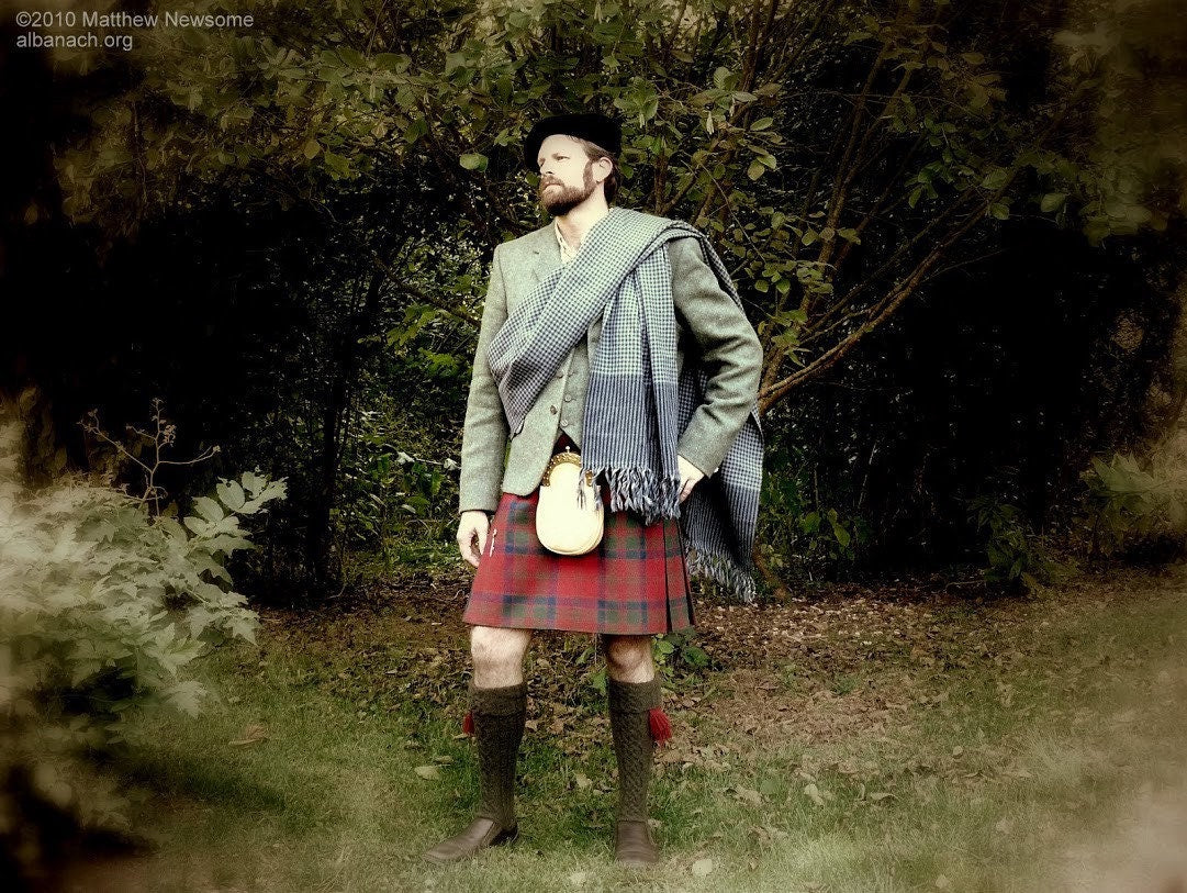 Rowan Celtic Cross Kilt Pin — view 9