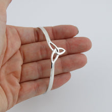 Load image into Gallery viewer, Triquetra Silver Bracelet