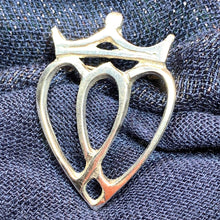 Load image into Gallery viewer, Jocasta Luckenbooth Brooch