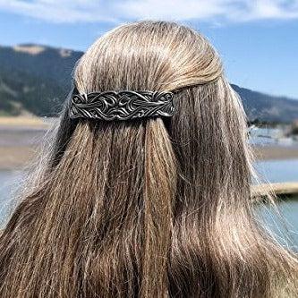 Load image into Gallery viewer, Premium Celtic Love Knot Hair Clip