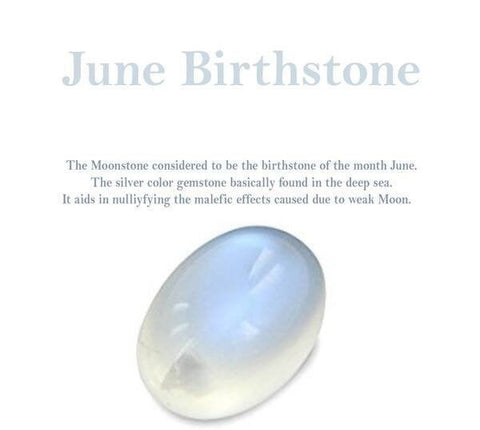 Load image into Gallery viewer, Gealach Moon Goddess Necklace with Moonstone
