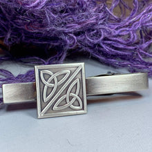 Load image into Gallery viewer, Square Trinity Knot Tie Bar
