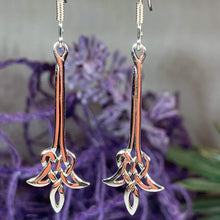Load image into Gallery viewer, Celtic Flame Earrings
