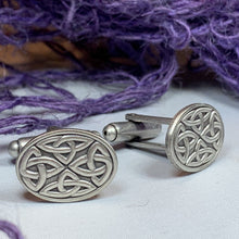 Load image into Gallery viewer, Celtic Trinity Knot Cufflinks