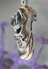 Load image into Gallery viewer, Lovely Irish Dance Shoe Necklace