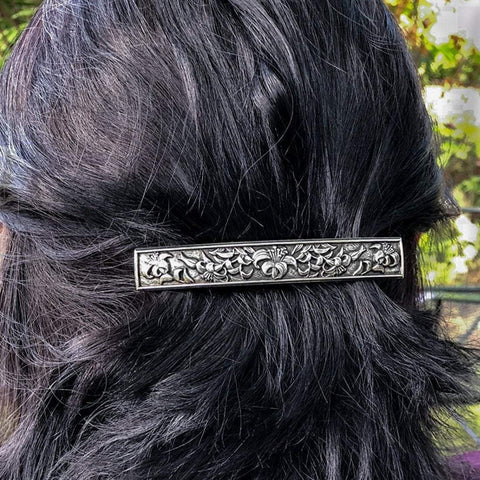 Load image into Gallery viewer, Lily Flower Hair Clip for Women
