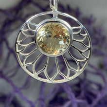 Load image into Gallery viewer, Lotus Flower Necklace
