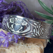 Load image into Gallery viewer, Galway Claddagh Cuff Bracelet