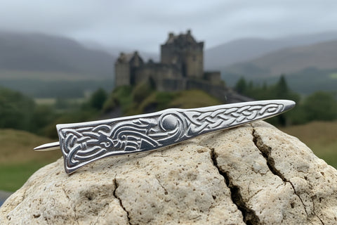 Load image into Gallery viewer, Celtic Dog Kilt Pin - Handmade in Scotland