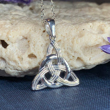 Load image into Gallery viewer, Vanessa Trinity Knot Necklace