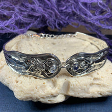 Load image into Gallery viewer, Goddess Moonstone Bracelet