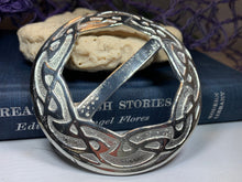 Load image into Gallery viewer, Large Celtic Knot Scarf Ring