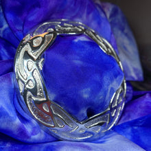 Load image into Gallery viewer, Large Celtic Knot Scarf Ring