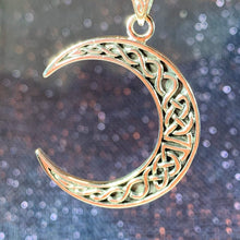 Load image into Gallery viewer, Celtic Knot Moon Necklace