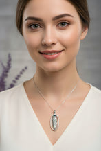 Load image into Gallery viewer, Eagle Feather Necklace