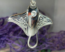 Load image into Gallery viewer, Celtic Manta Ray Necklace