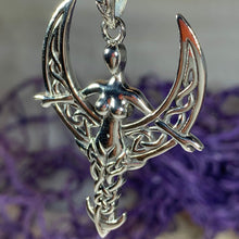 Load image into Gallery viewer, Celtic Moon Goddess Necklace