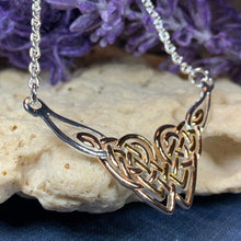 Load image into Gallery viewer, Celtic Endless Love Necklace