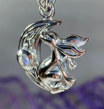 Load image into Gallery viewer, Rabbit Moon Necklace