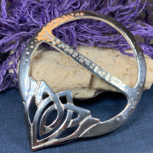 Load image into Gallery viewer, Adaira Celtic Knot Scarf Ring
