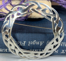 Load image into Gallery viewer, Claire Celtic Knot Brooch